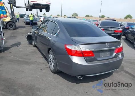 2013 Honda Accord Sport z USA, uszkodzony, nr VIN 1HGCR2F51DA247174